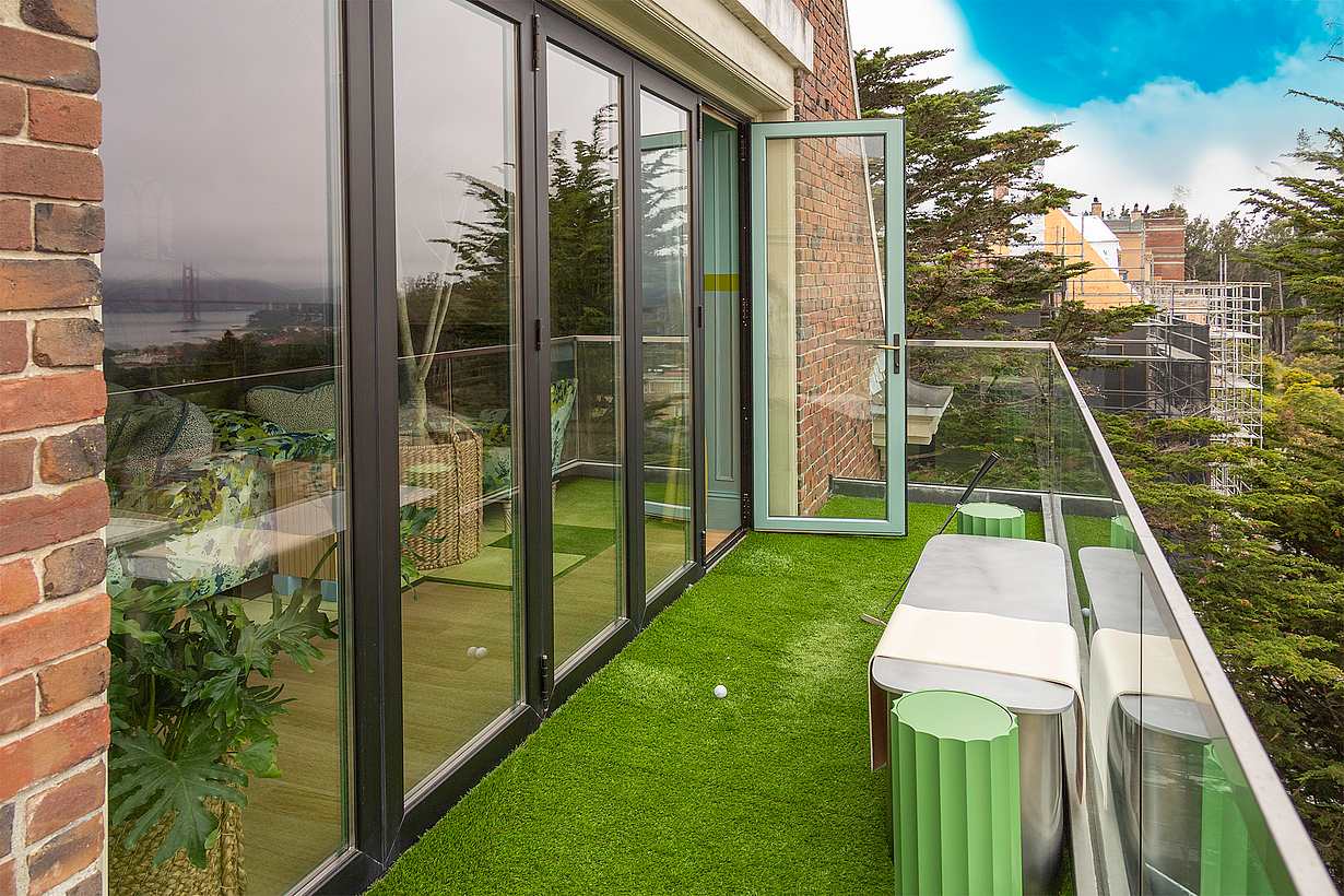 NanaWall folding glass wall at Decorator Showcase