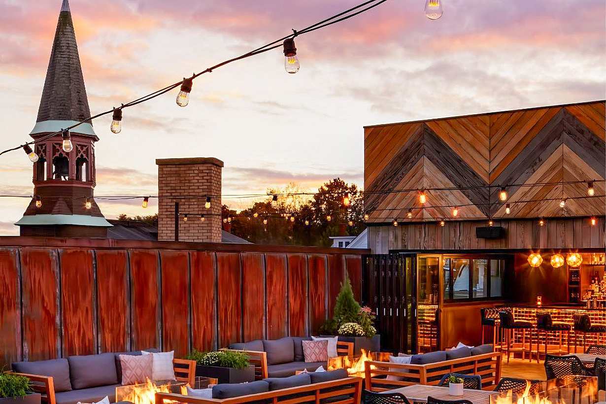 commercial rooftop spaces with NanaWall commercial doors