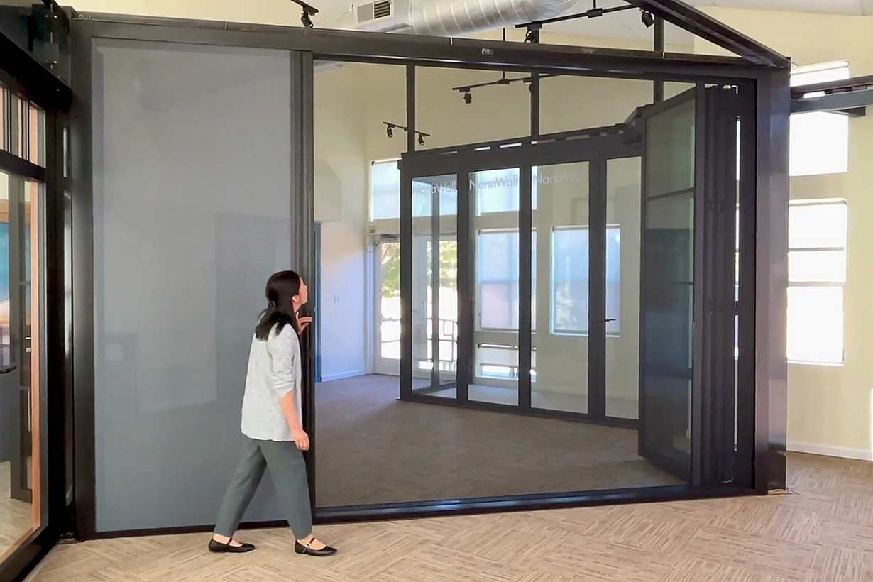 NanaWall glass patio doors and screen door