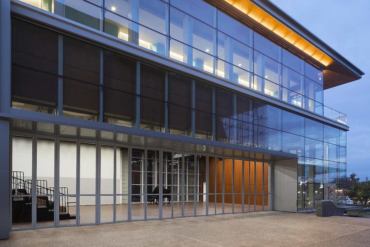 NanaWall HSW60 Stacking Glass Doors