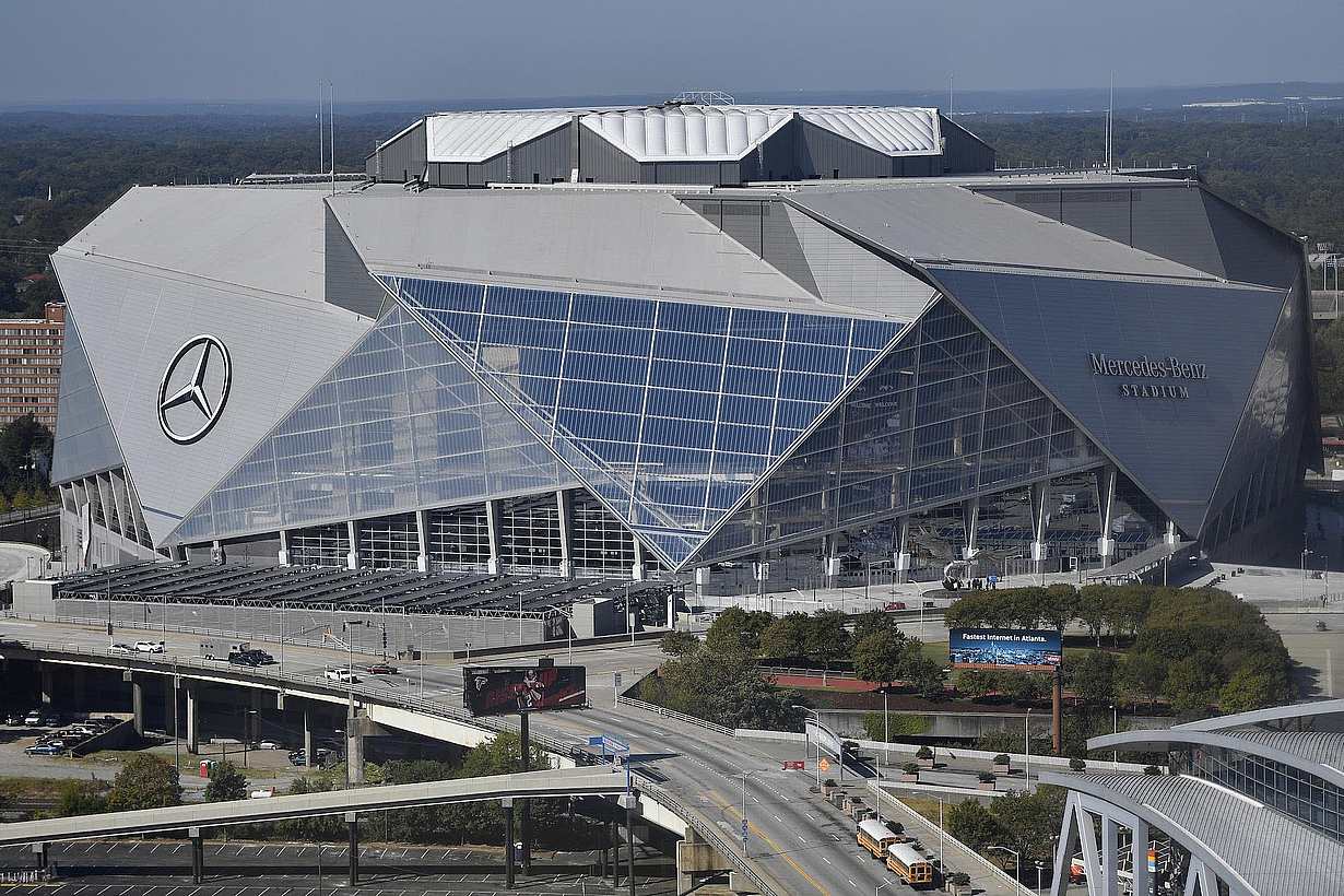 NanaWall opening glass system in Mercedes-Benz Stadium