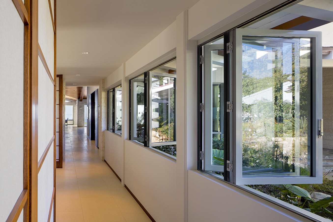 NanaWall SL45 Partially Open Folding Window - Daylight view