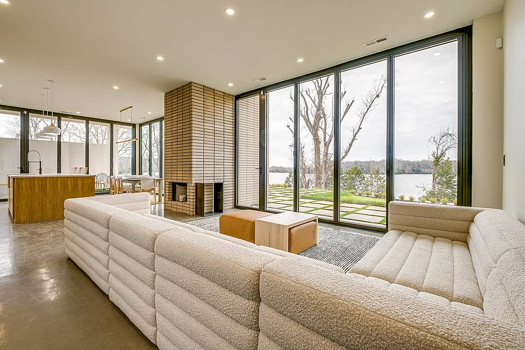 NanaWall glass wall systems in lakefront home
