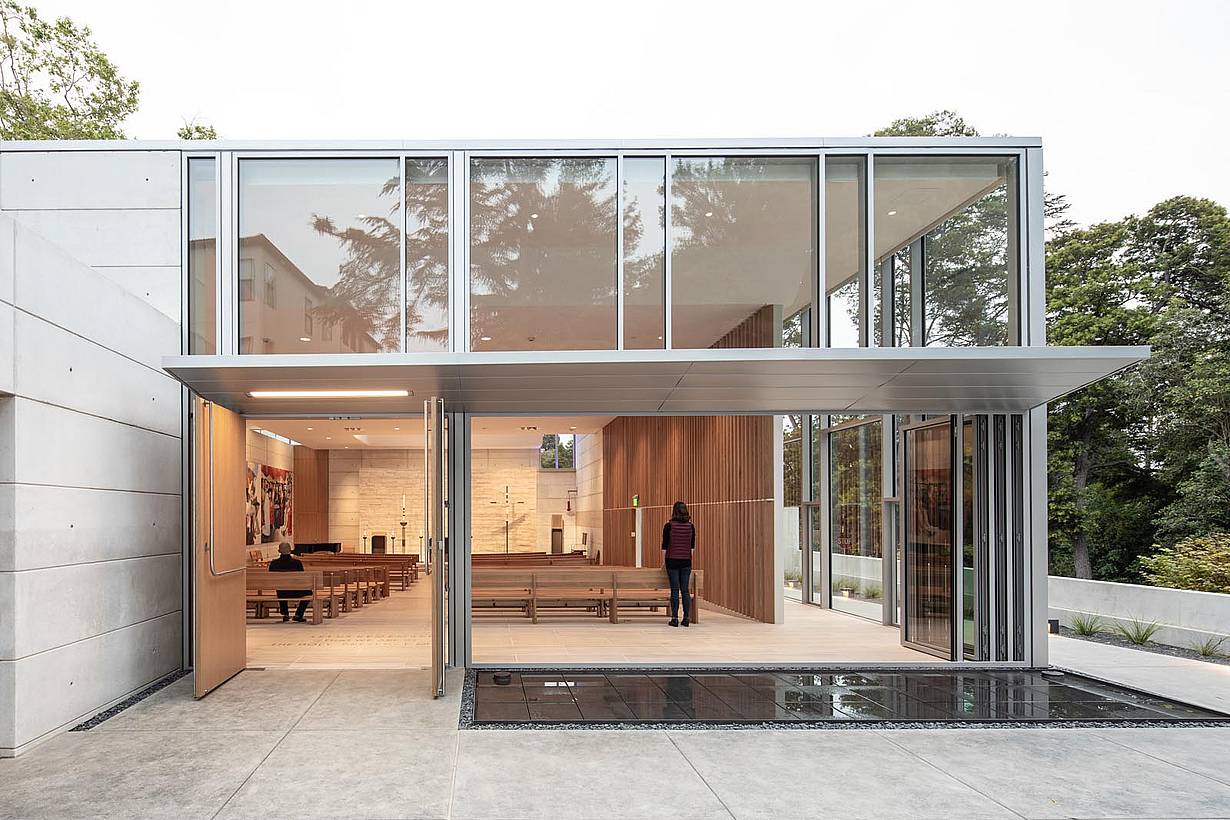 fresh air ventilation provides by opening glass walls in church design