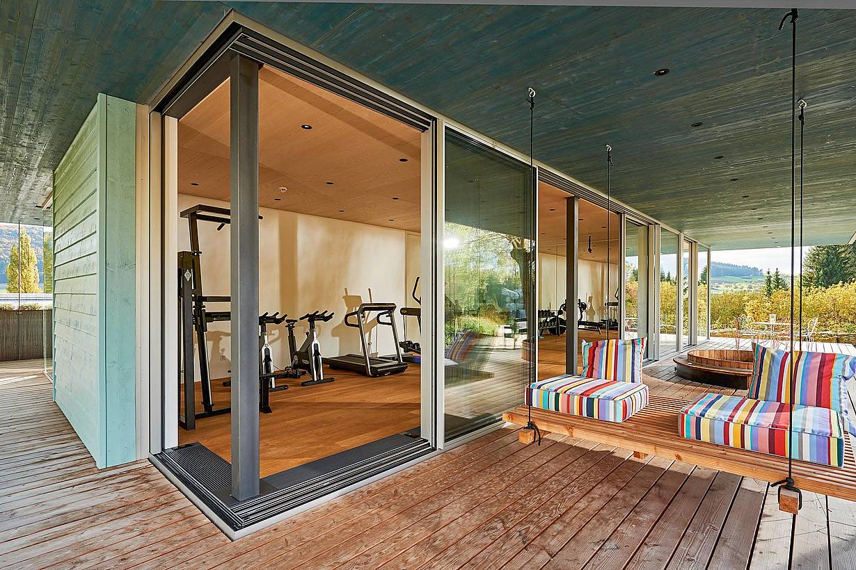 moveable glass doors