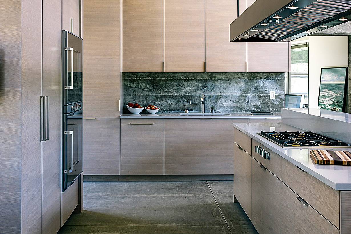 modern kitchen design at Butterfly House