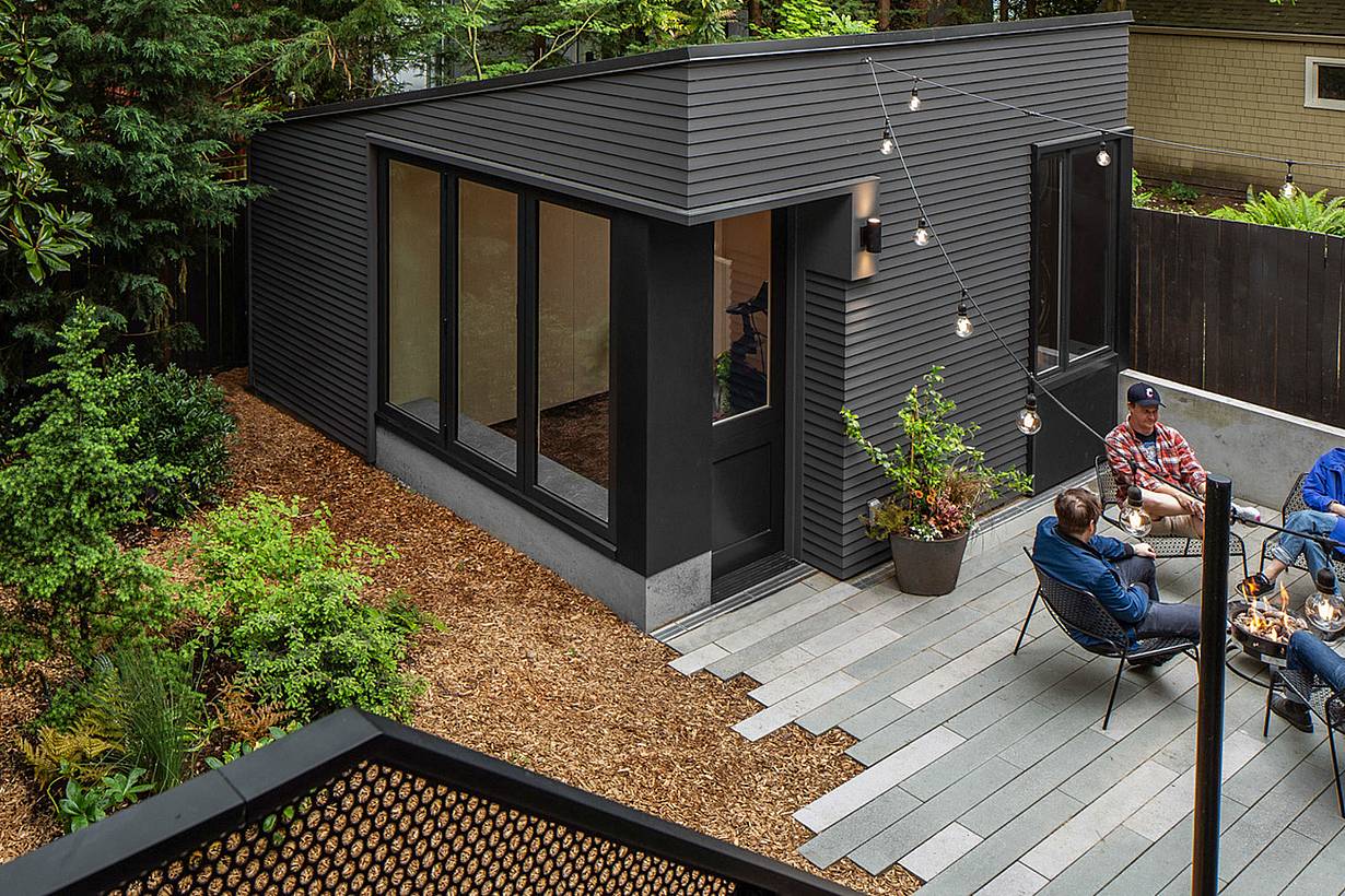 ADU with NanaWall folding window system