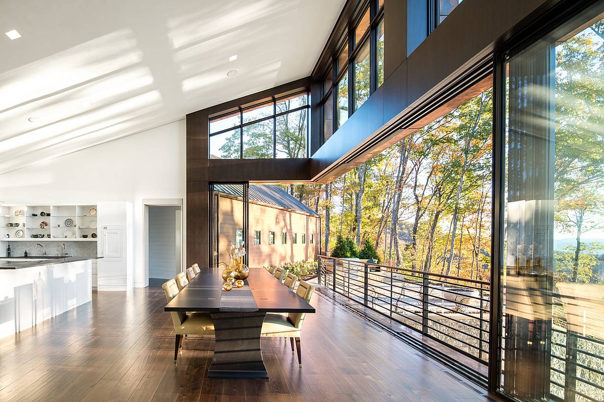 open corner design with NanaWall sliding glass walls