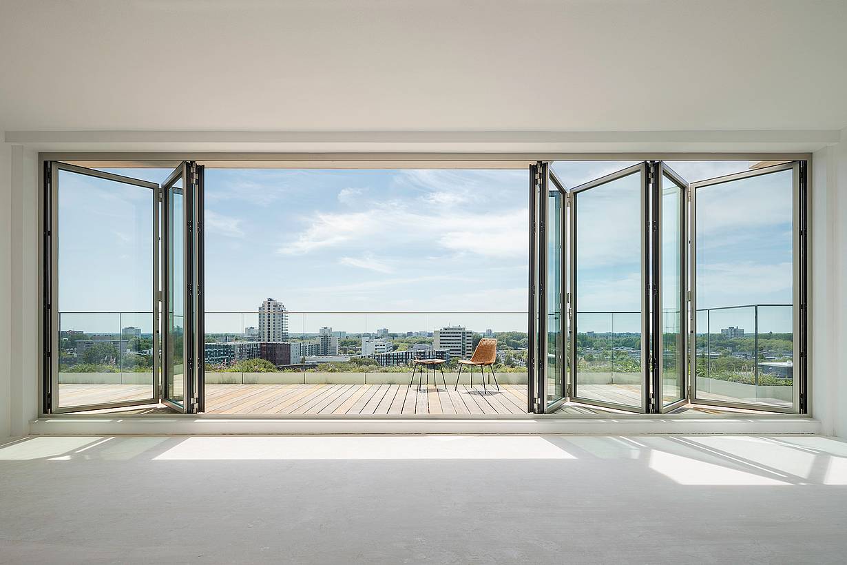 balcony glass wall systems