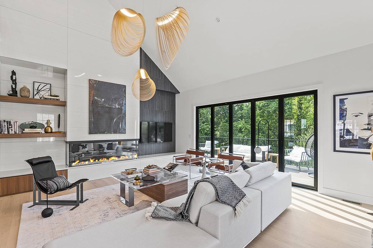 NanaWall opening glass doors