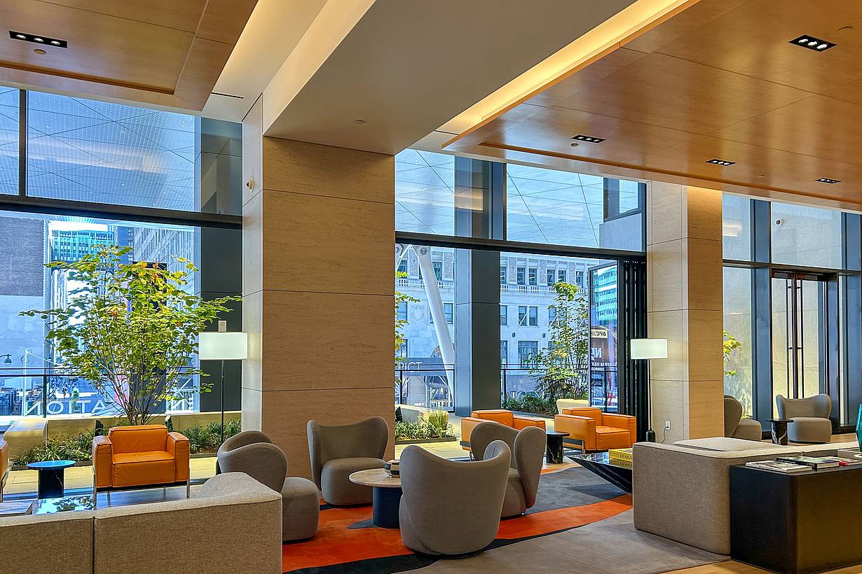 NanaWall commercial glass doors