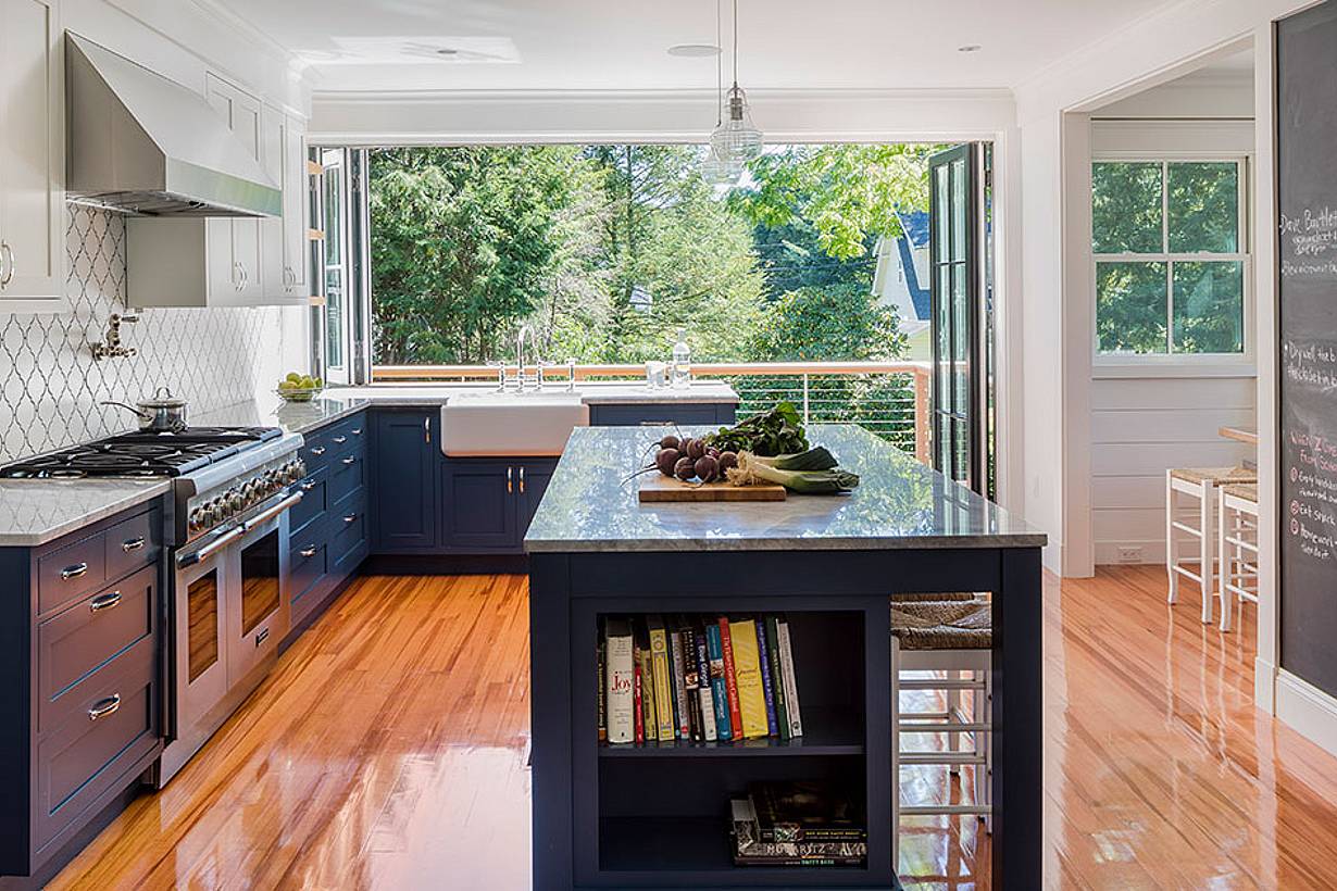 NanaWall opening glass door system