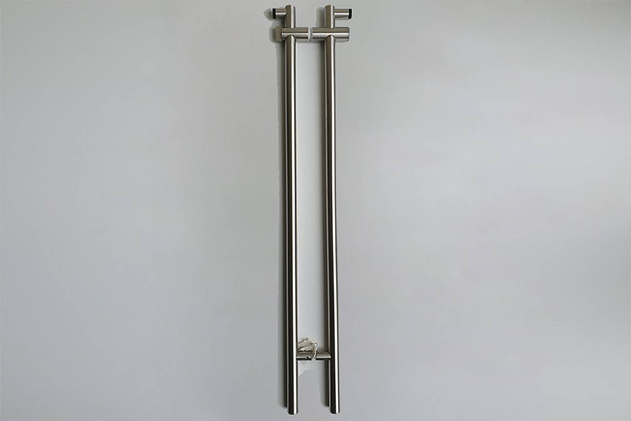 Locking Ladder Pull Handle