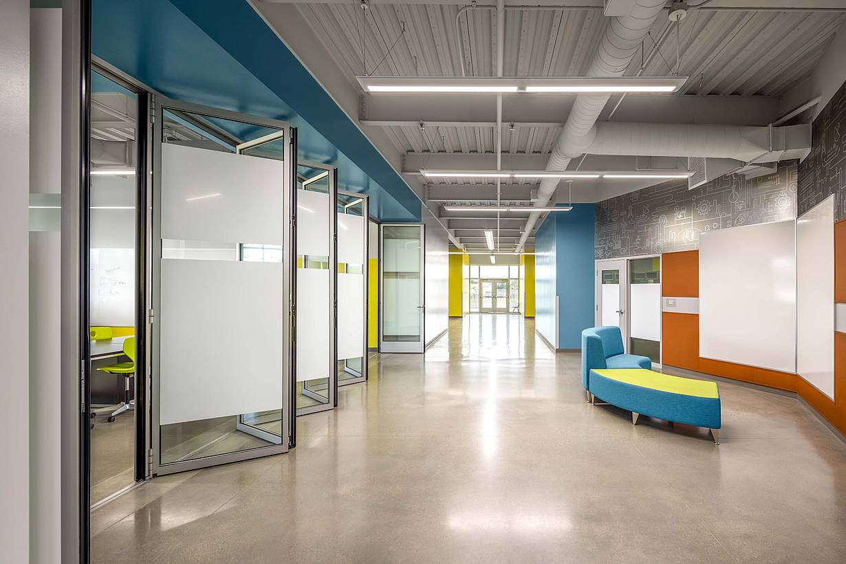 NanaWall NW Acoustical 645 Folding at Del Dios School in California - Interior Hallway ViewDay View