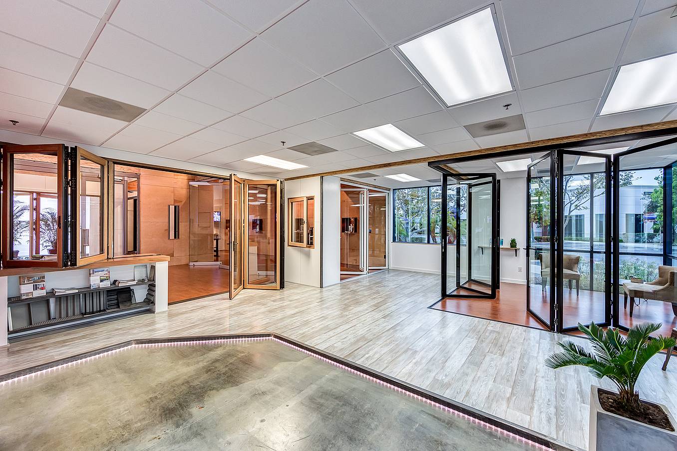 NanaWall glass walls showroom