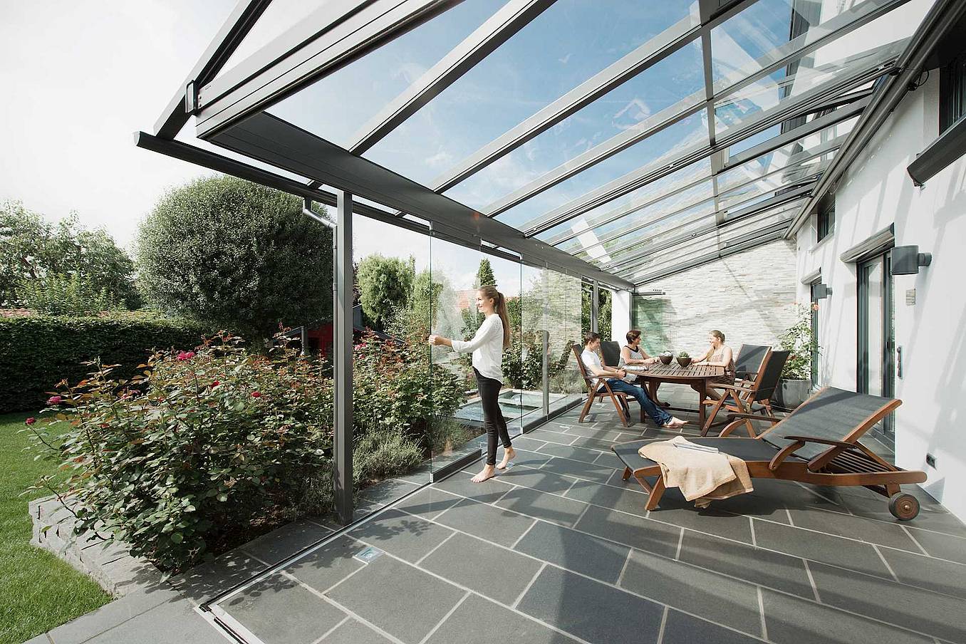 SL25 All-glass sliding doors