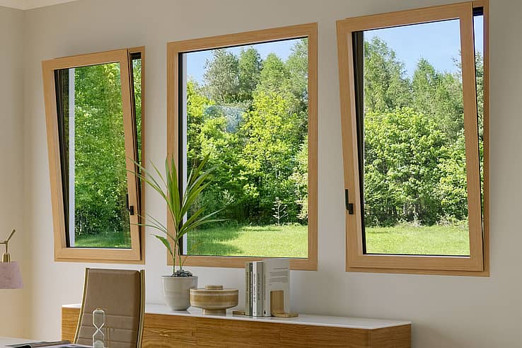 NW TiltTurn 520 Wood Window 